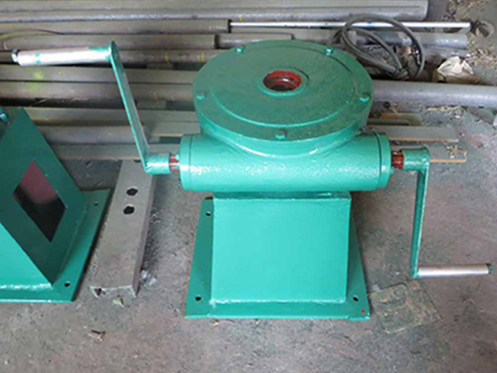 手搖螺桿啟閉機